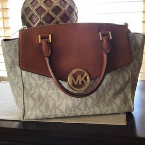 MK Purse